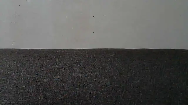 Sexy-queen99xx's cam snapshot