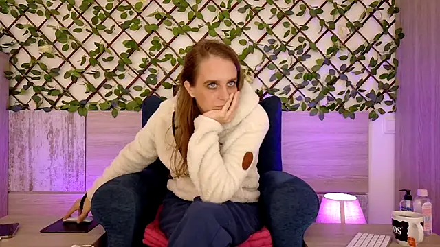 Chantalee's cam snapshot