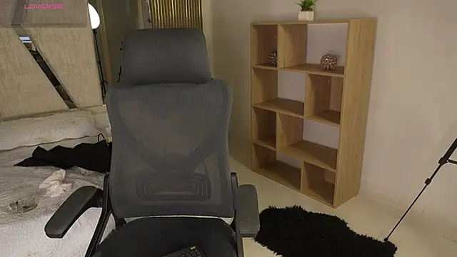 CleeoAdams_'s cam snapshot