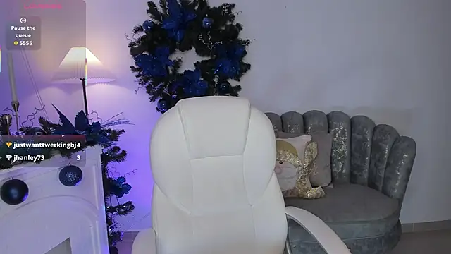 July_Adams's cam snapshot