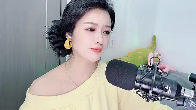 starsqimei live sex cam