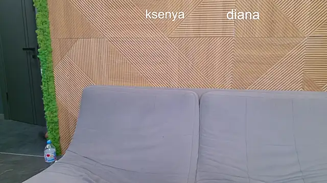 Ksenny live sex cam