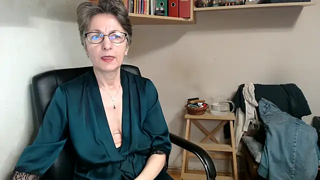 katemodel's cam snapshot