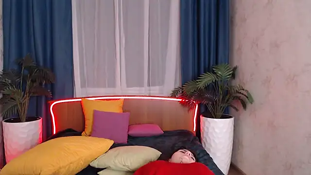 KisaModel live sex cam