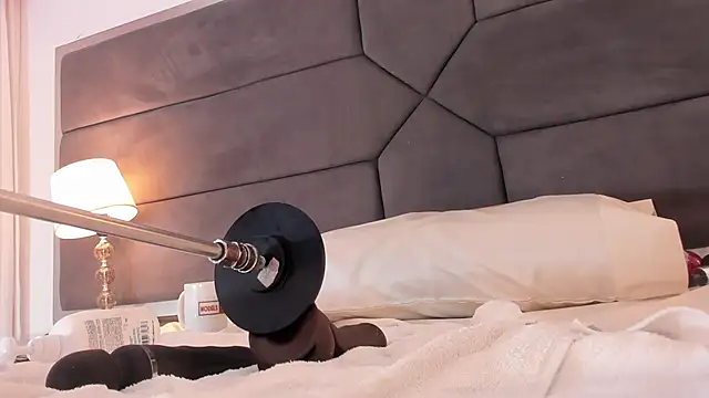 franceska_milf's cam snapshot