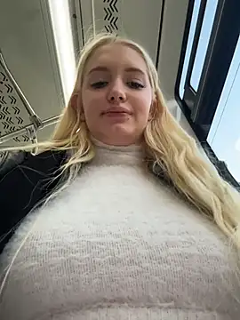 Milkyy_wway live sex cam