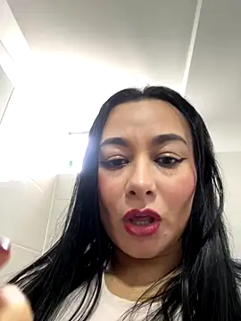 sharon_leone26's cam snapshot