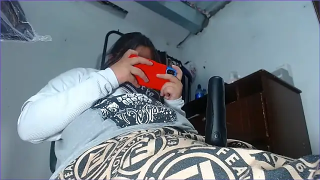 hairy_pussywet's cam snapshot