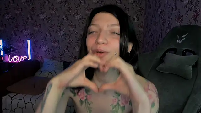 roselolly's cam snapshot