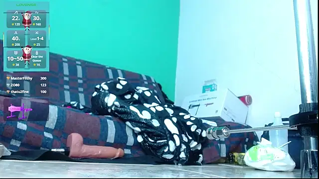 avaleri_cherry's cam snapshot