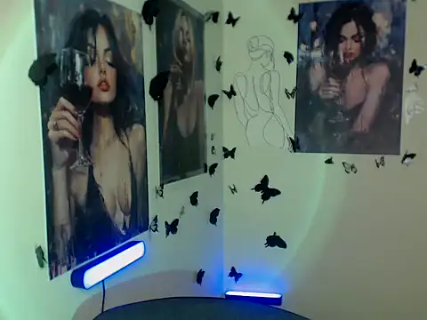 LadyAlice_'s cam snapshot