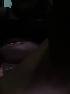 Van3orgasm4me's cam snapshot