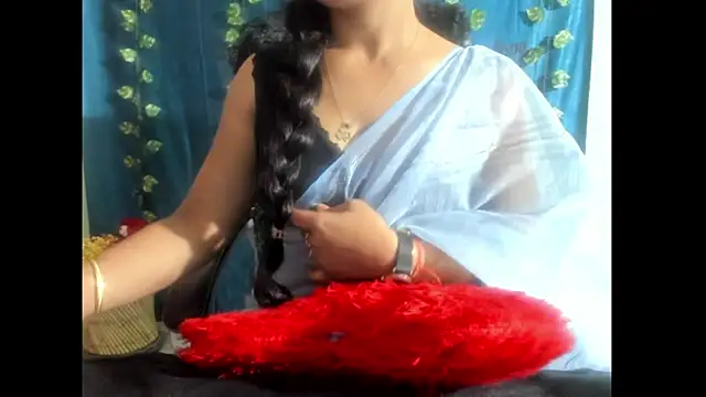 Forever_Love2025's cam snapshot