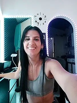 VelvetMoon11's cam snapshot