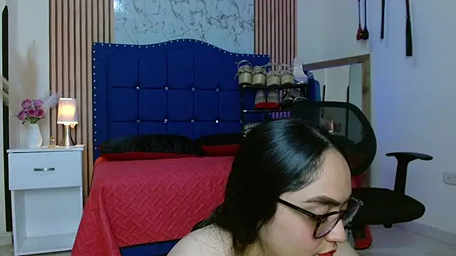 Daniela_Saenz_'s cam snapshot