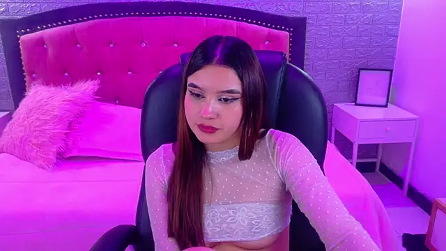 Natalie_loffreda's cam snapshot