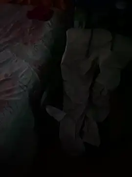 Nezuko-uWux's cam snapshot