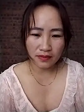 emini-xx's cam snapshot