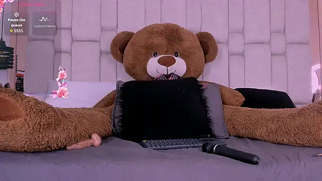 MylittleEmily_'s cam snapshot