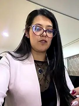 TAMARALEWISMD's cam snapshot