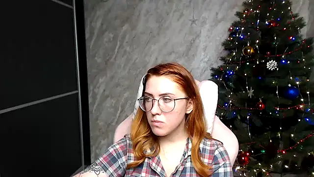 Reginasmilee's cam snapshot