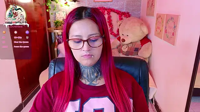 meghan_nill's cam snapshot