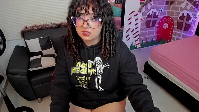 _Lilly_miller's cam snapshot