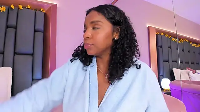 LisaMendez's cam snapshot