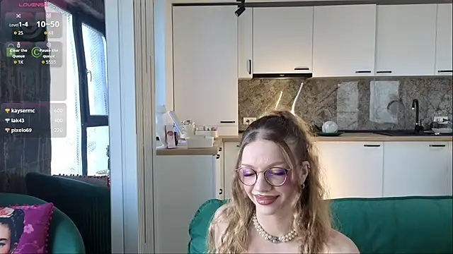 Goddess_Alaska's cam snapshot