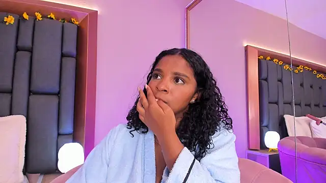 LisaMendez's cam snapshot