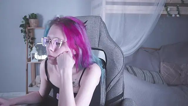 SakuraBliss's cam snapshot