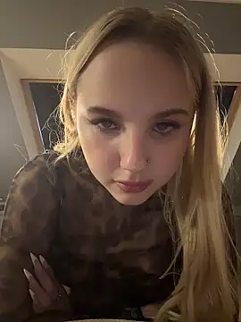 Sky_Cutie's cam snapshot