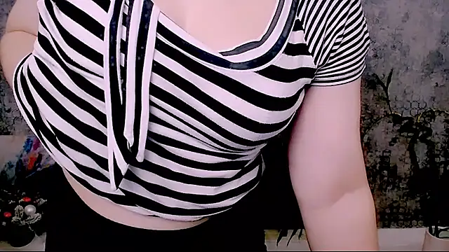 Djullia's cam snapshot