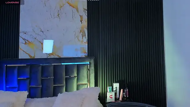 Issafoxx's cam snapshot