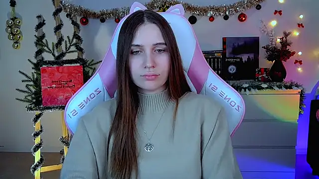 AliceCharmy's cam snapshot