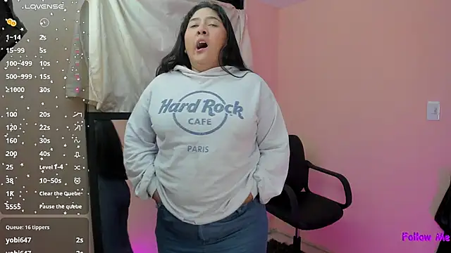 cherrycurvyyy's cam snapshot