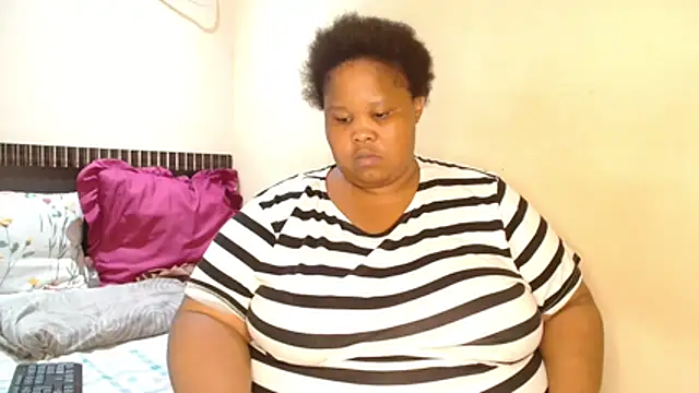 19bootylicious's cam snapshot