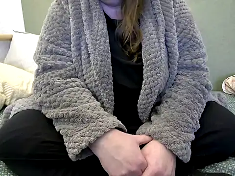 MarthaBriest's cam snapshot