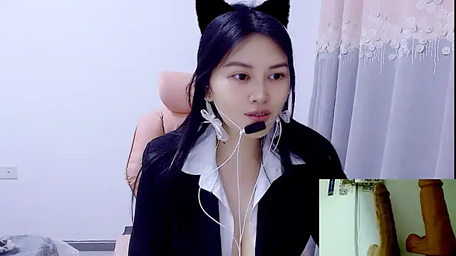 Little-sweet's cam snapshot