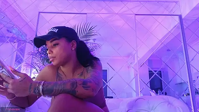 KimiBrown's cam snapshot