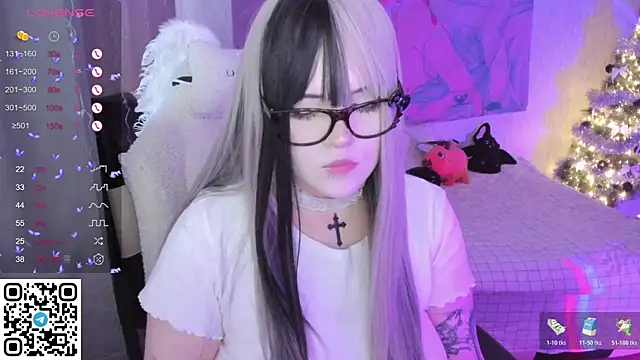 SelenaCute's cam snapshot