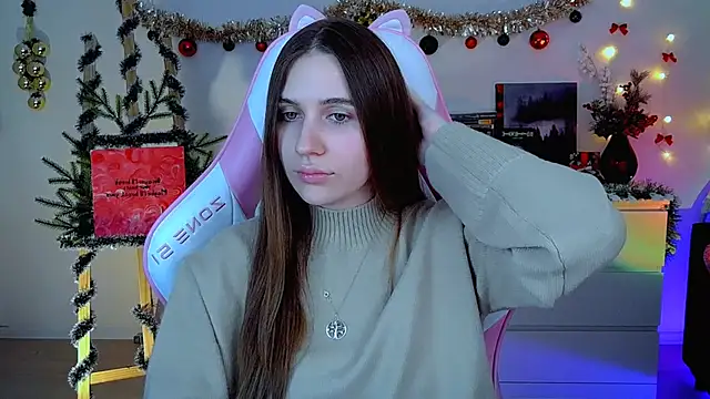 AliceCharmy's cam snapshot