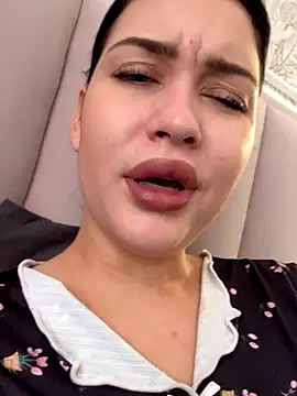 KikiWatson's cam snapshot