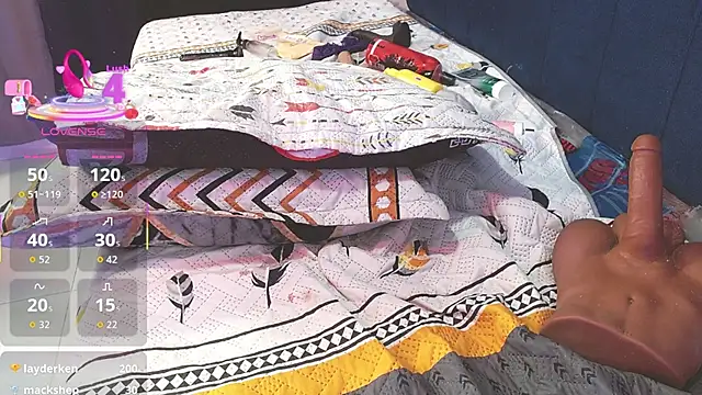 Mariana_star1's cam snapshot