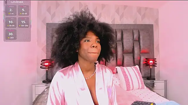 AmiraMorgan's cam snapshot