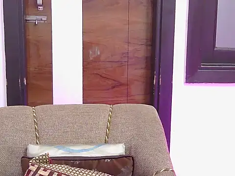 cute_zaraa's cam snapshot