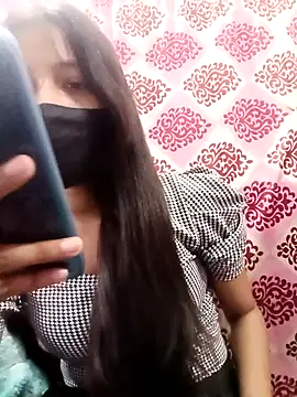 Naina_hotti's cam snapshot