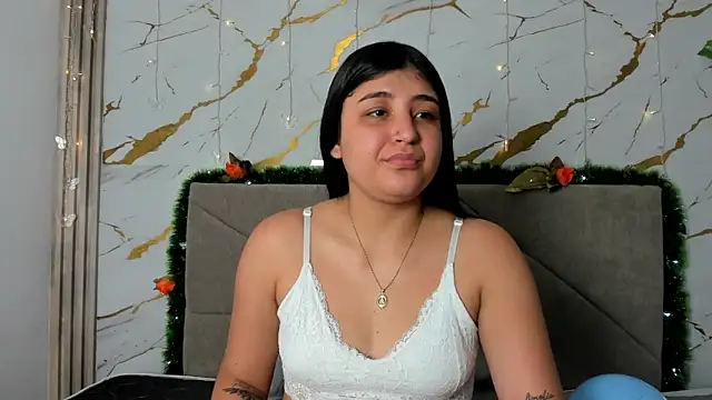 Asshleey_bensoonn3's cam snapshot