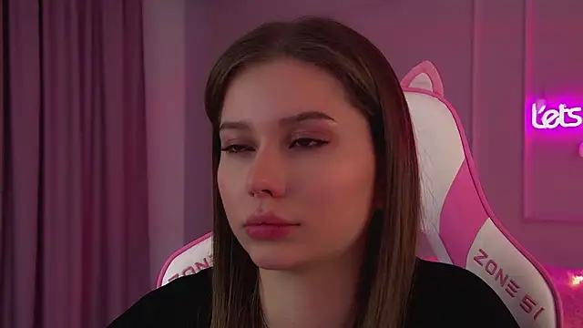 DianaVert's cam snapshot