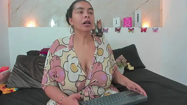 Sofii_Cooper1's cam snapshot